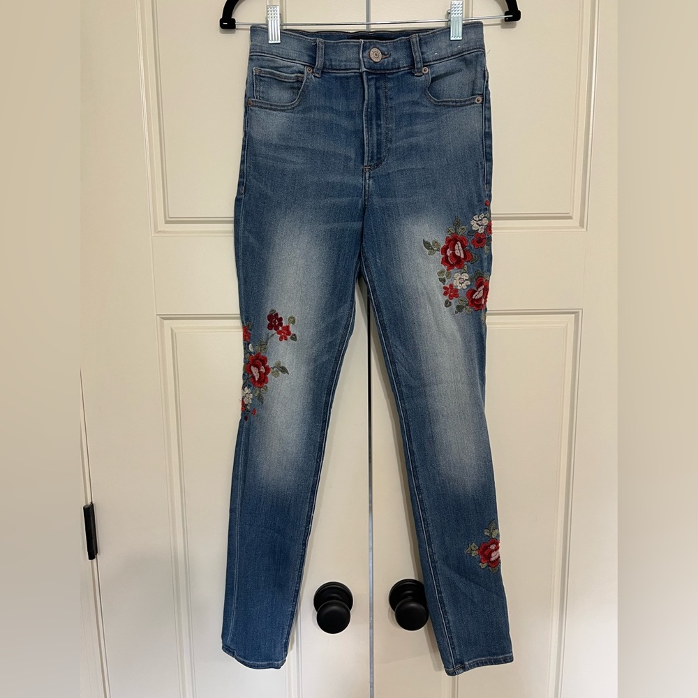 EXPRESS Floral Embroidered High Rise Legging Jeans